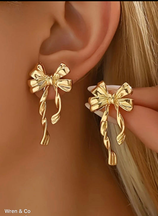 Gold Bow Earrings